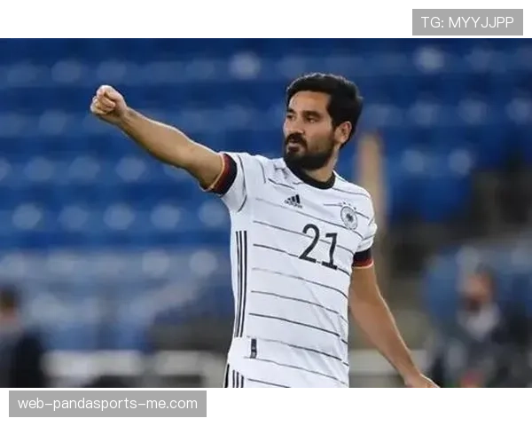 维蒂尼亚与京多安控场能力对比：技术风格与节奏控制差异在哪？